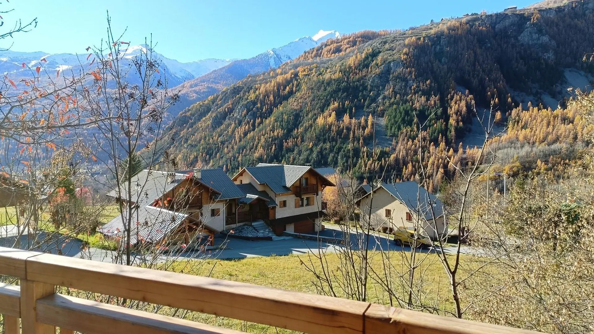 Bed and Breakfast Les Cabris Pelvoux Bed & Breakfast