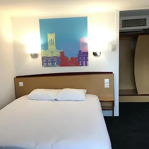Kyriad Direct Marseille Est La Valentine Hotel
