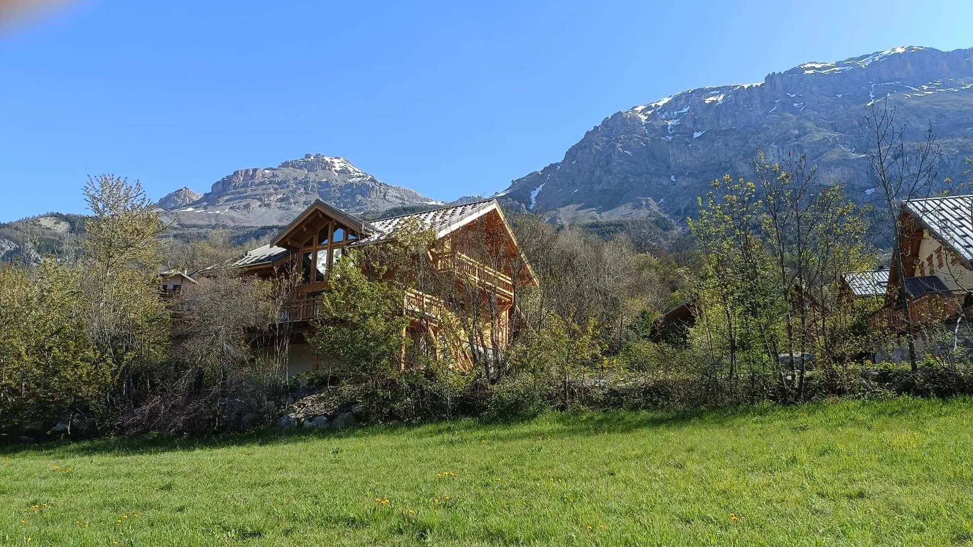 Bed and Breakfast Les Cabris à Pelvoux 0*,